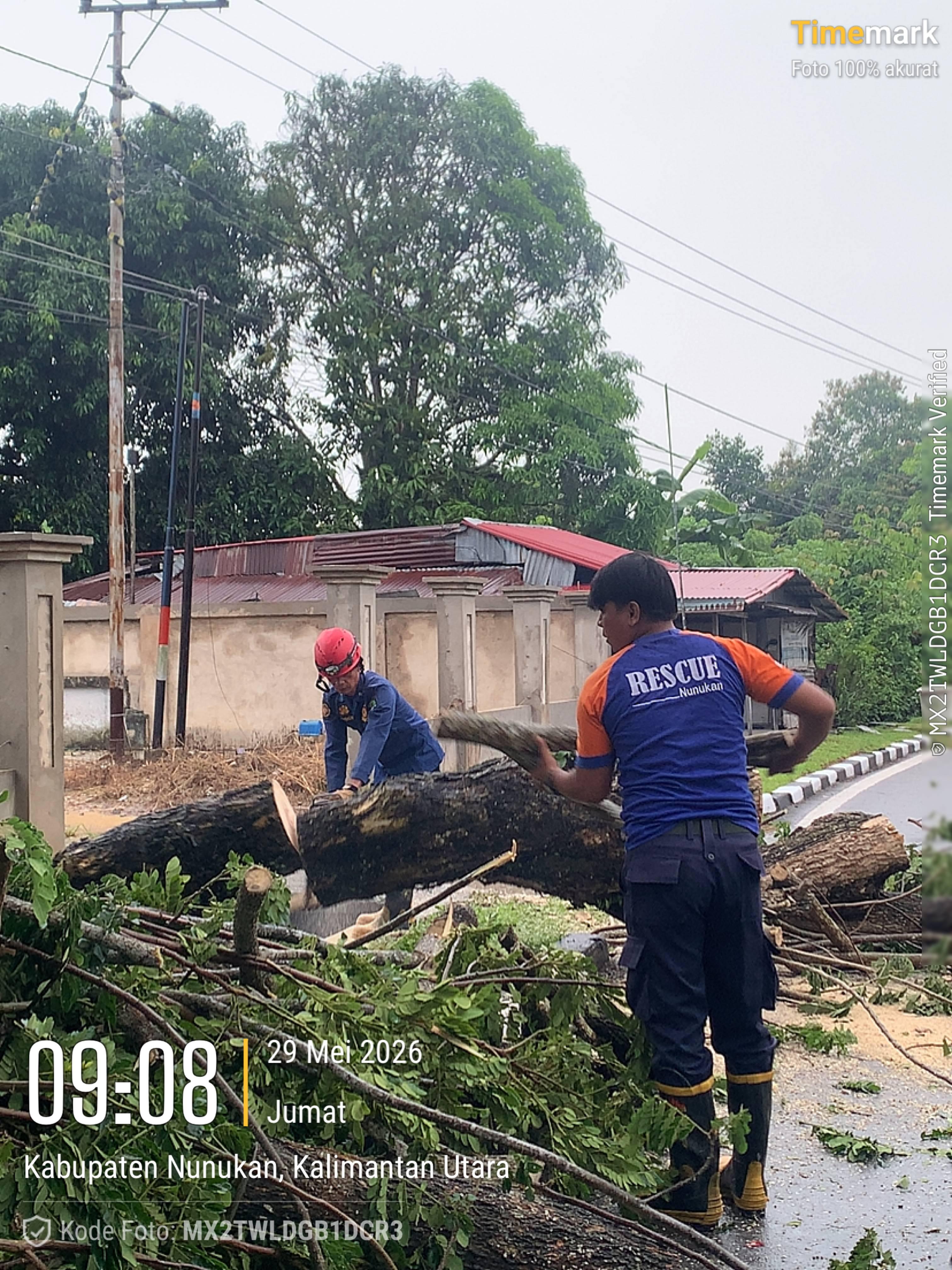 BERITA GAMBAR SIMPATIK